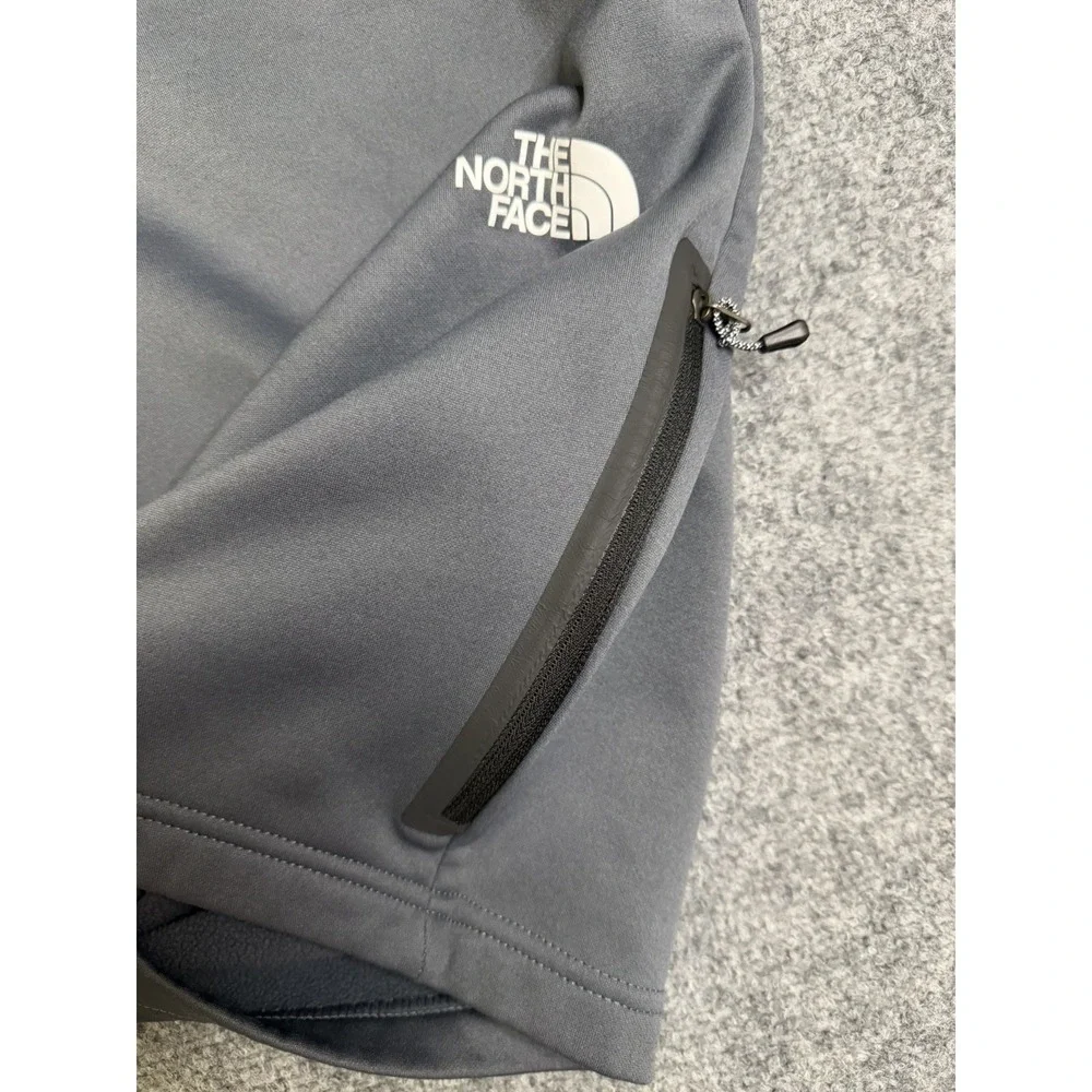 Men's The North Face Gray Sweat Shorts Size XL Zipper Pocket Hiking